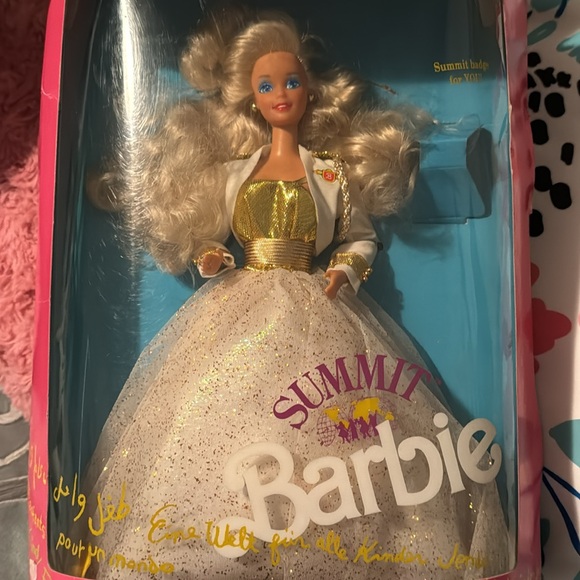 Mattel Other - Vintage 1990 Summit Barbie NRFB